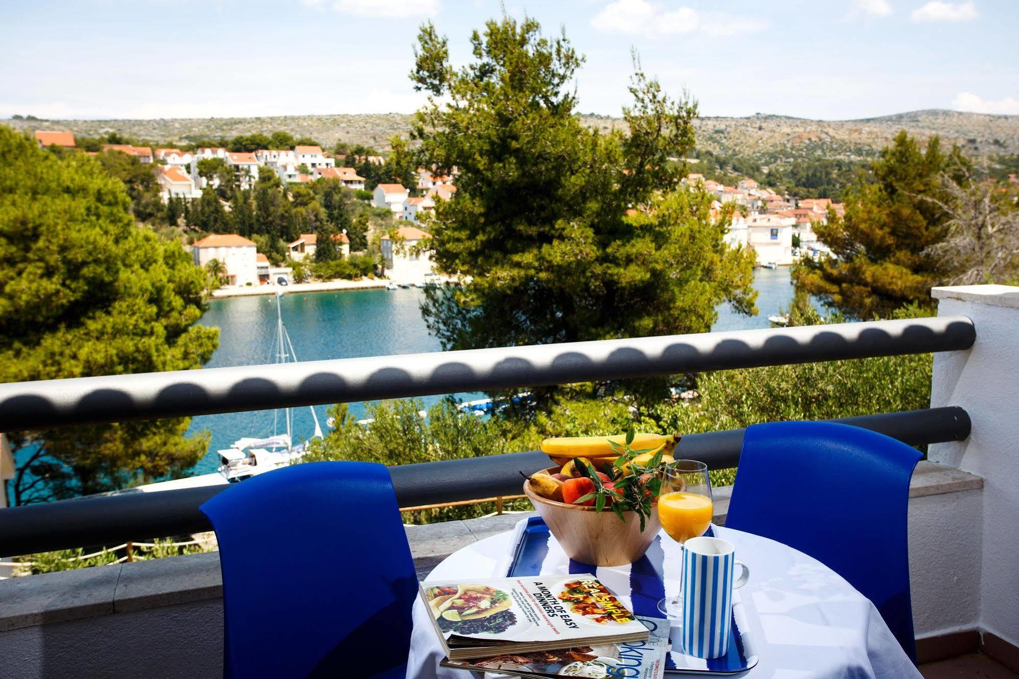 Hotel Milna Osam - Adults Only ภายนอก รูปภาพ